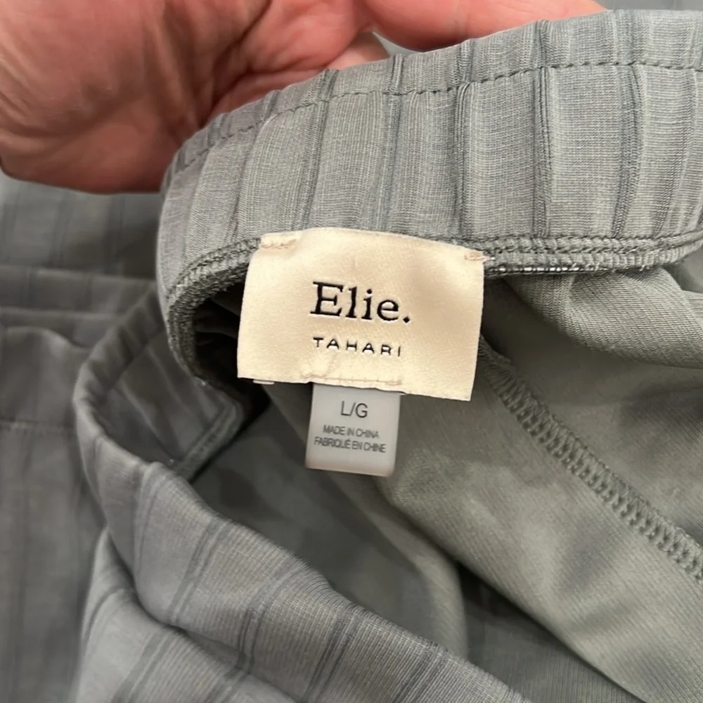 Elie Tahari Gray Cowl Neck Sweater and matching pants Set gray green size Large